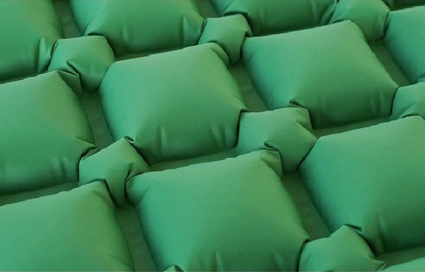 Матрас туристический надувной Sleeping Pad с подушкой и встроенным насосом 180х65 см зеленый 3_05011 фото