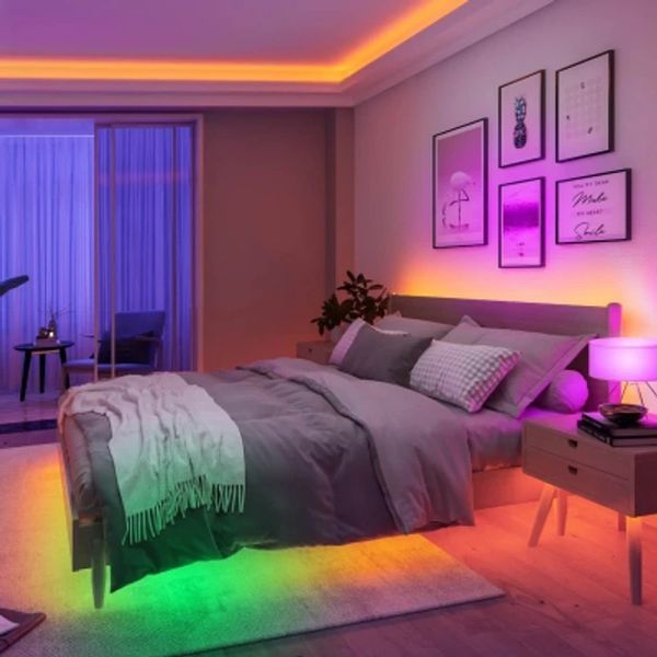 Світлодіодна стрічка RIAS 3528 RGB з ефектом хвилі 10 м Колірна 3_07482 фото