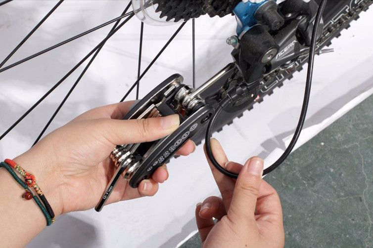 Мультитул для велосипеда Multitool 16 в 1 с чехлом Черный 3_3382 фото